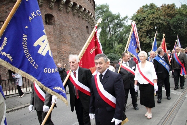 Marsz Akcji Katolickiej z pl. Matejki na Rynek Główny