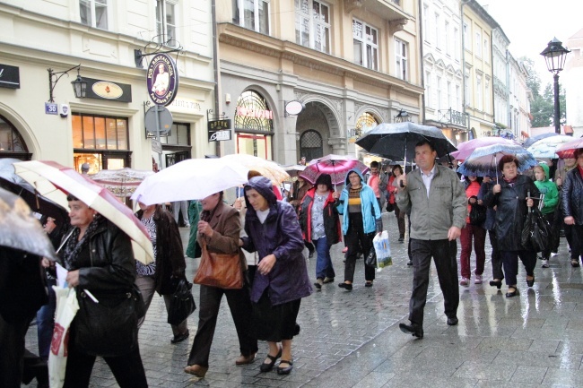 Marsz Akcji Katolickiej z pl. Matejki na Rynek Główny