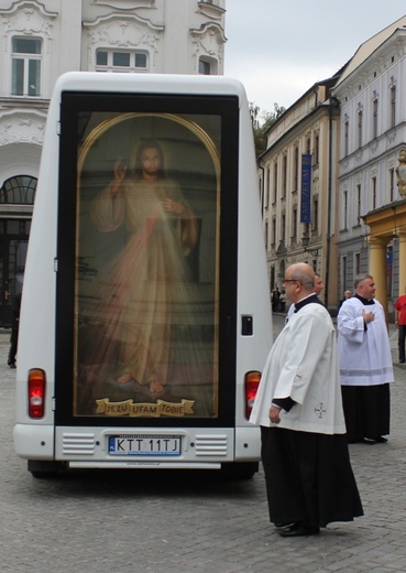 Obraz Jezusa Miłosiernego już przyjechał do Cieszyna! - cz. 1