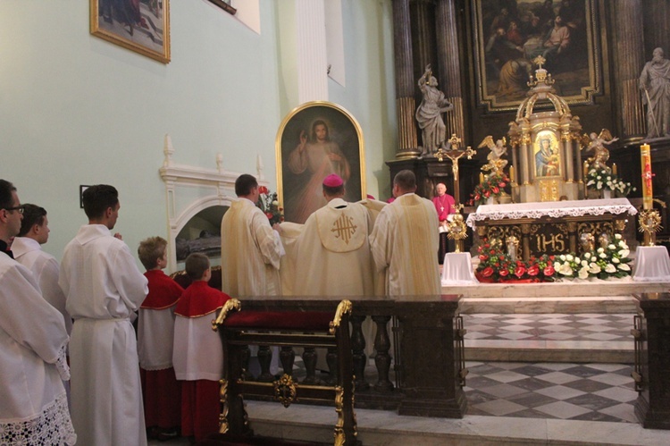 Obraz Jezusa Miłosiernego już przyjechał do Cieszyna! - cz. 2