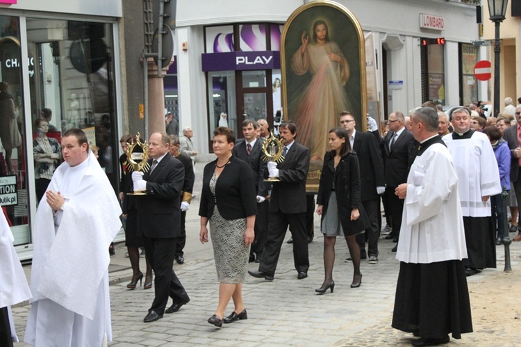 Obraz Jezusa Miłosiernego już przyjechał do Cieszyna! - cz. 2