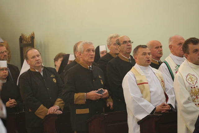 Powitanie obrazu Jezusa Miłosiernego w kościele św. Marii Magdaleny w Cieszynie