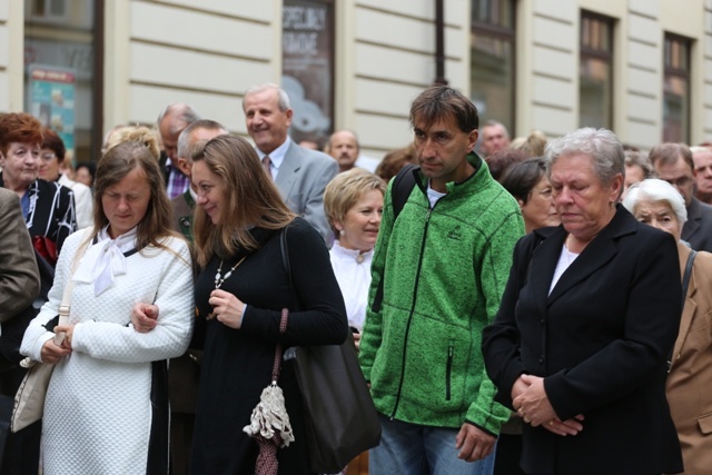 Powitanie obrazu Jezusa Miłosiernego w kościele św. Marii Magdaleny w Cieszynie