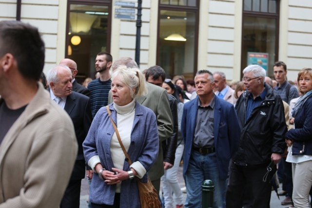 Powitanie obrazu Jezusa Miłosiernego w kościele św. Marii Magdaleny w Cieszynie