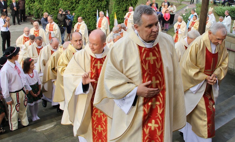 Kościół oddany Bogu