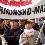 Protest służb mundurowych w Olsztynie