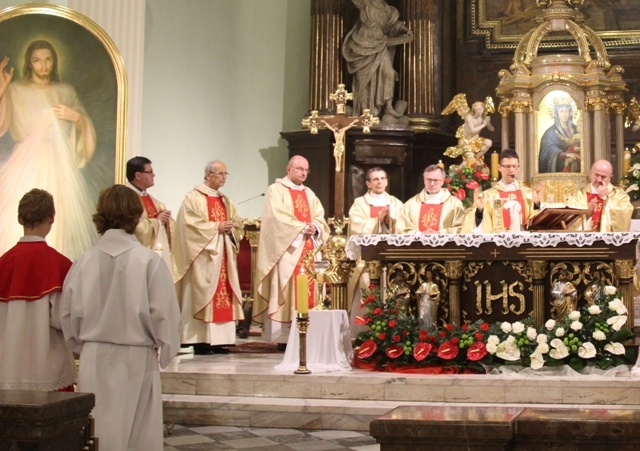 Noc z Miłosiernym w kościele św. Marii Magdaleny w Cieszynie