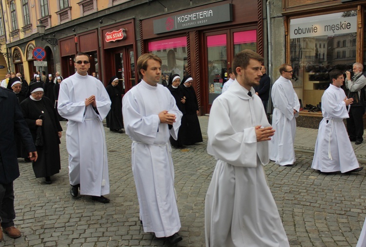 Wprowadzenie Znaków Miłosierdzia do kościoła św. Marii Magdaleny w Cieszynie