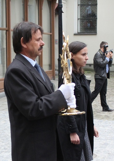 Wprowadzenie Znaków Miłosierdzia do kościoła św. Marii Magdaleny w Cieszynie