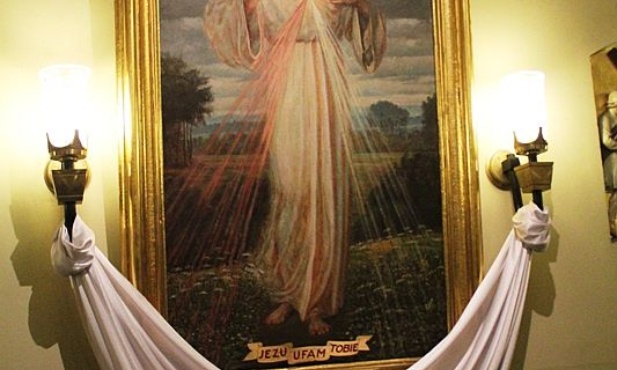 Obraz Jezusa Miłosiernego w elżbietańskim kościele, sygnowany przez Adpfa Hyłę