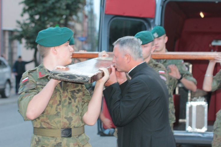 Symbole ŚDM w Żychlinie