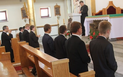 9 nowych kleryków otrzymało suscepty, rozpoczynając tym samym formację w seminarium duchownym