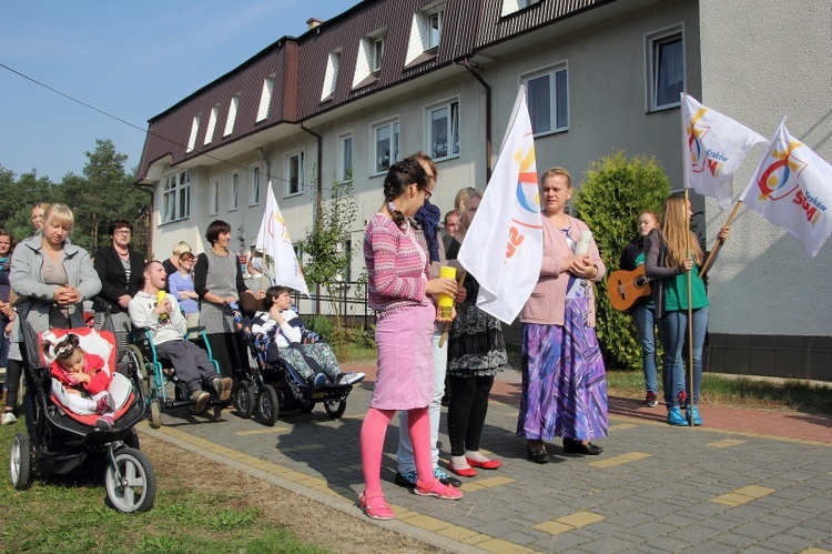 Symbole ŚDM w Mocarzewie