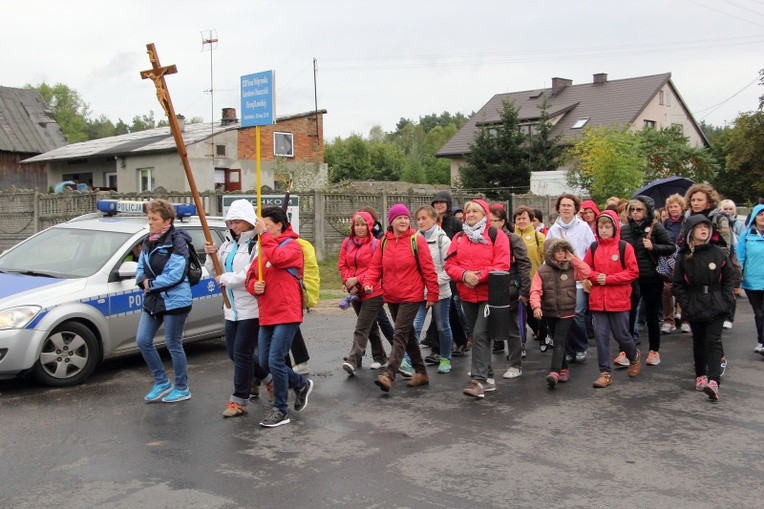 Pielgrzymka katechetów i nauczycieli do Chrust