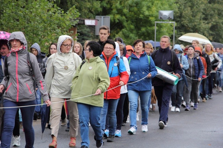 Pielgrzymka katechetów i nauczycieli do Chrust