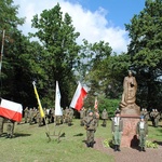 Patriotycznie w Momotach