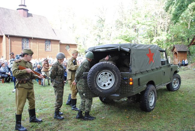 Patriotycznie w Momotach