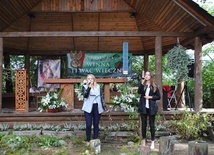 Patriotycznie w Momotach