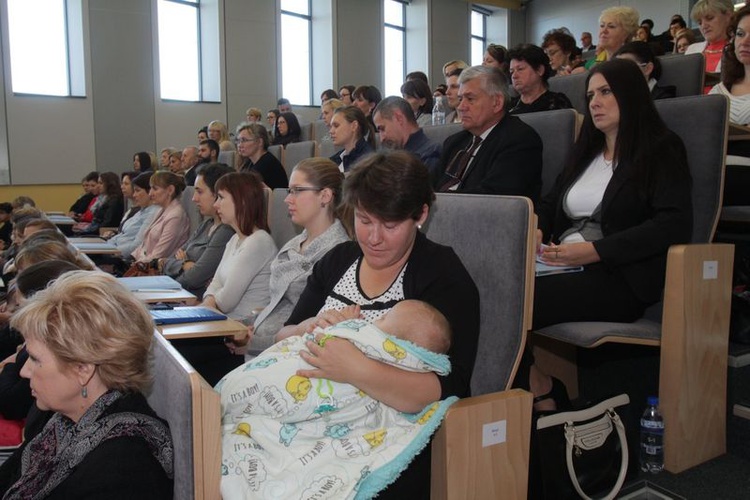 Konferencja Karta Dużej Rodziny 