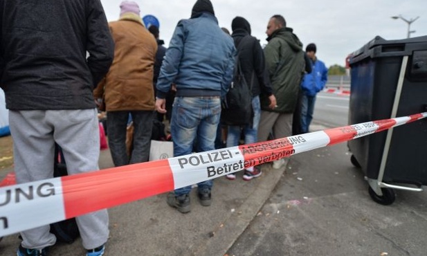 Płoną ośrodki dla uchodźców w Niemczech