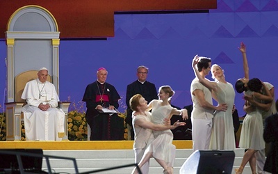 26.09.2015. Filadelfia. USA. Papież Franciszek uczestniczył w czuwaniu podczas VIII Światowego Spotkania Rodzin. 