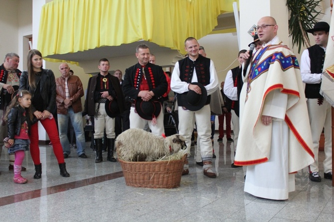 II Łossod w Szczyrku - Msza św. w kościele śś. Piotra i Pawła