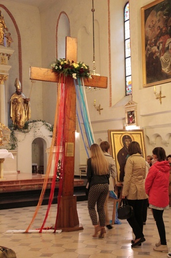 Peregrynacja symboli ŚDM w rejonie rawskim