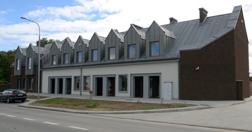 Nowy budynek administracji cmentarza w Radomiu