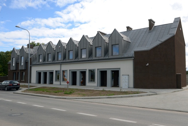 Nowy budynek administracji cmentarza w Radomiu
