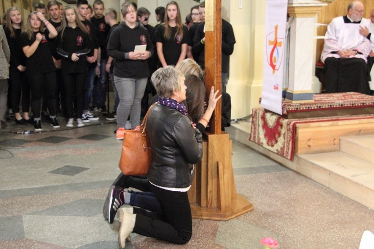 Symbole ŚDM w Lubochni