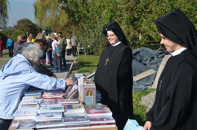 Pielgrzymka róż różańcowych