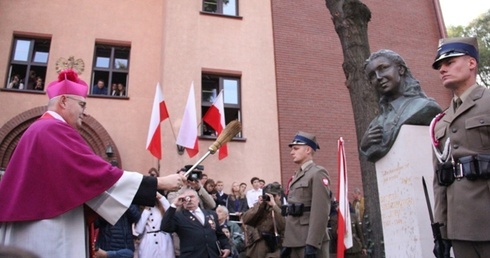 Co jest potrzebne, by "zachować się jak trzeba”?