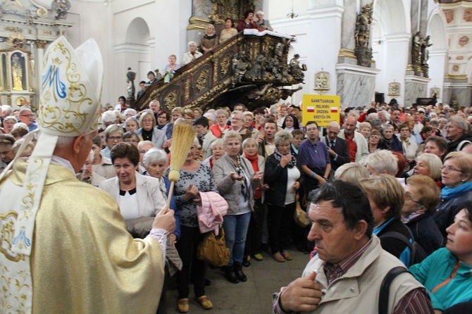 Pielgrzymka Różańcowa w Bardzie