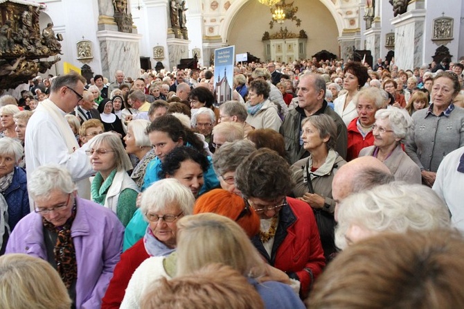 Pielgrzymka Różańcowa w Bardzie