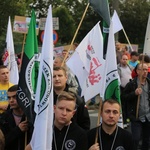 Manifestacja górników pod kopalnią "Brzeszcze"