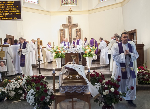 Pożegnanie ks. Krzysztofa Ziemnickiego