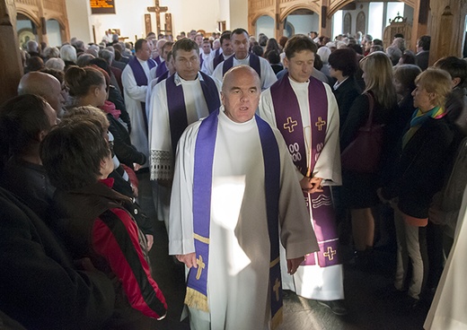 Pożegnanie ks. Krzysztofa Ziemnickiego