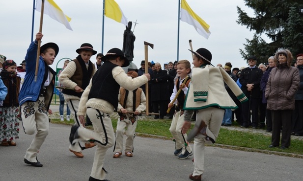 Zbójnicki dla papieża rodzin