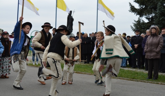 Zbójnicki dla papieża rodzin