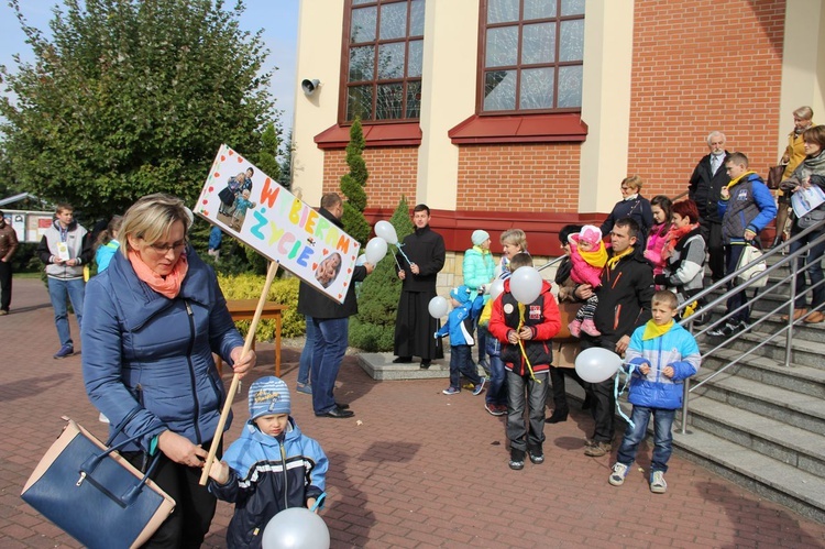 VII Diecezjalny Marsz dla Życia i Rodziny w Brzesku