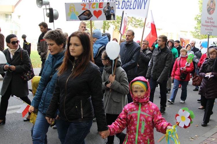 VII Diecezjalny Marsz dla Życia i Rodziny w Brzesku