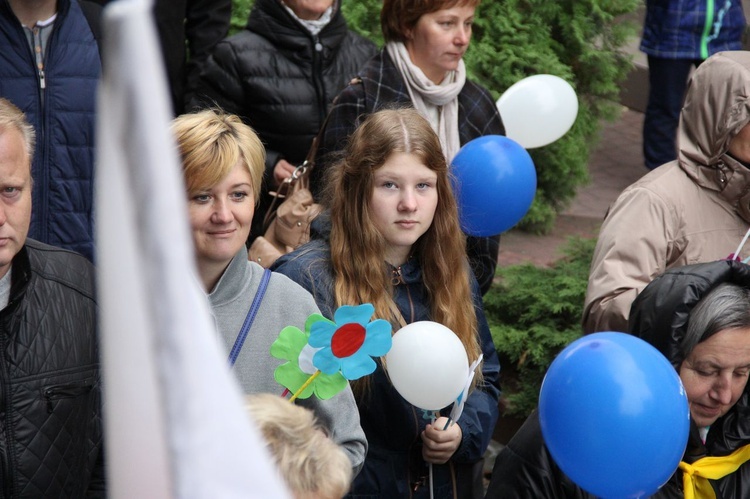 VII Diecezjalny Marsz dla Życia i Rodziny w Brzesku