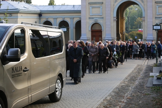 Ostatnie pożegnanie śp. Anny Abdank-Kozubskiej