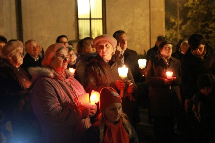 Procesja fatimska w Oleśnie