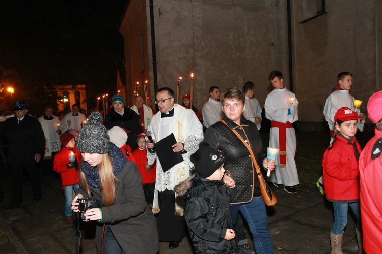 Procesja fatimska w Oleśnie