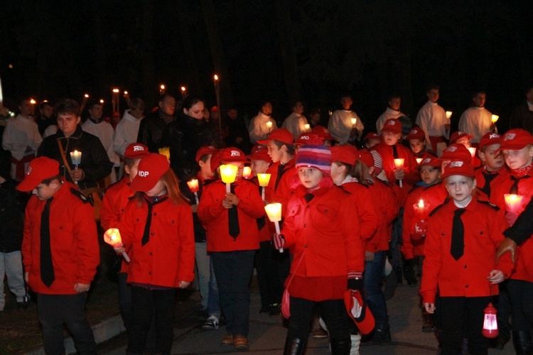 Procesja fatimska w Oleśnie