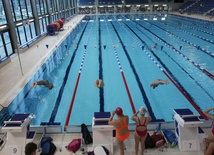 Na basenie olimpijskim do dyspozycji mają być zawsze conajmniej dwa tory