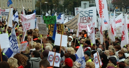 Dość głodowych pensji