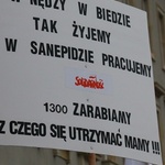 "Żadna praca nie hańbi, pensja już tak" 