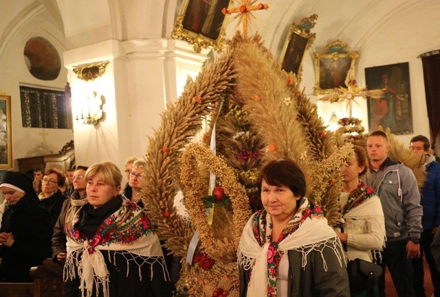 Mieszkańcy Trzebnicy kochają św. Jadwigę (2015)